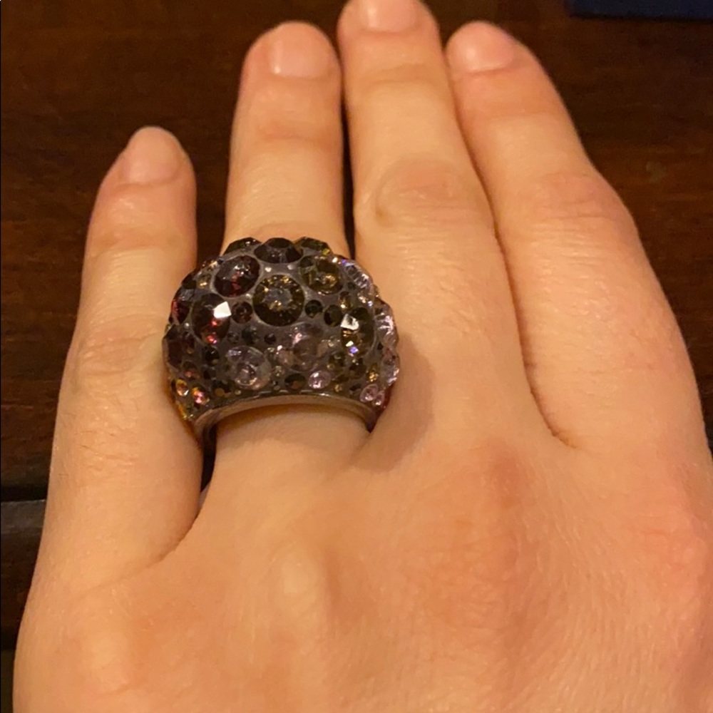 Ring - Picture 2 of 4